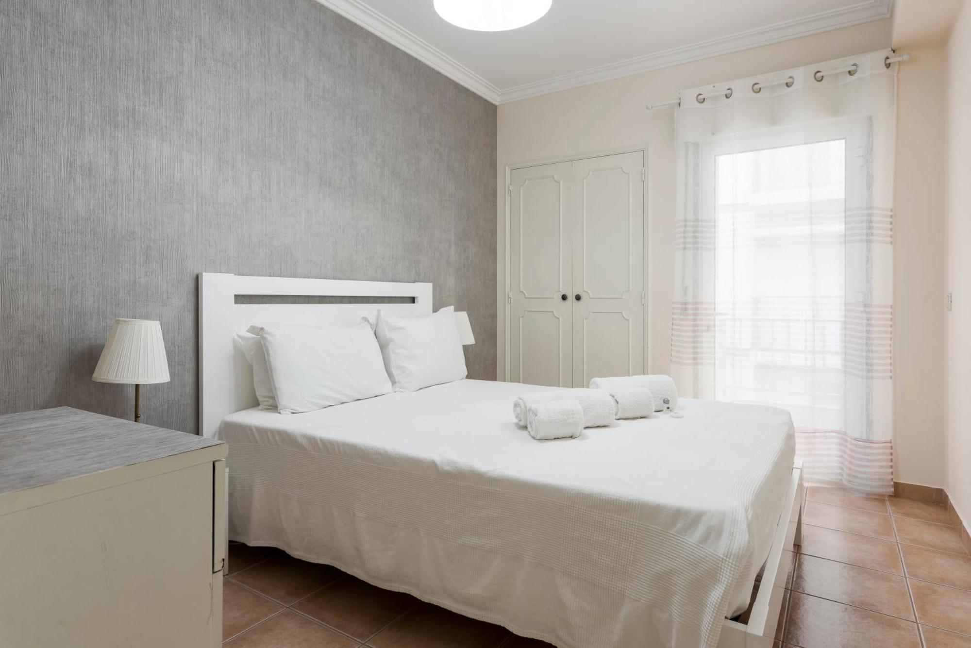 Jaune - 50 Meters To The Beach - Quarteira Exterior foto