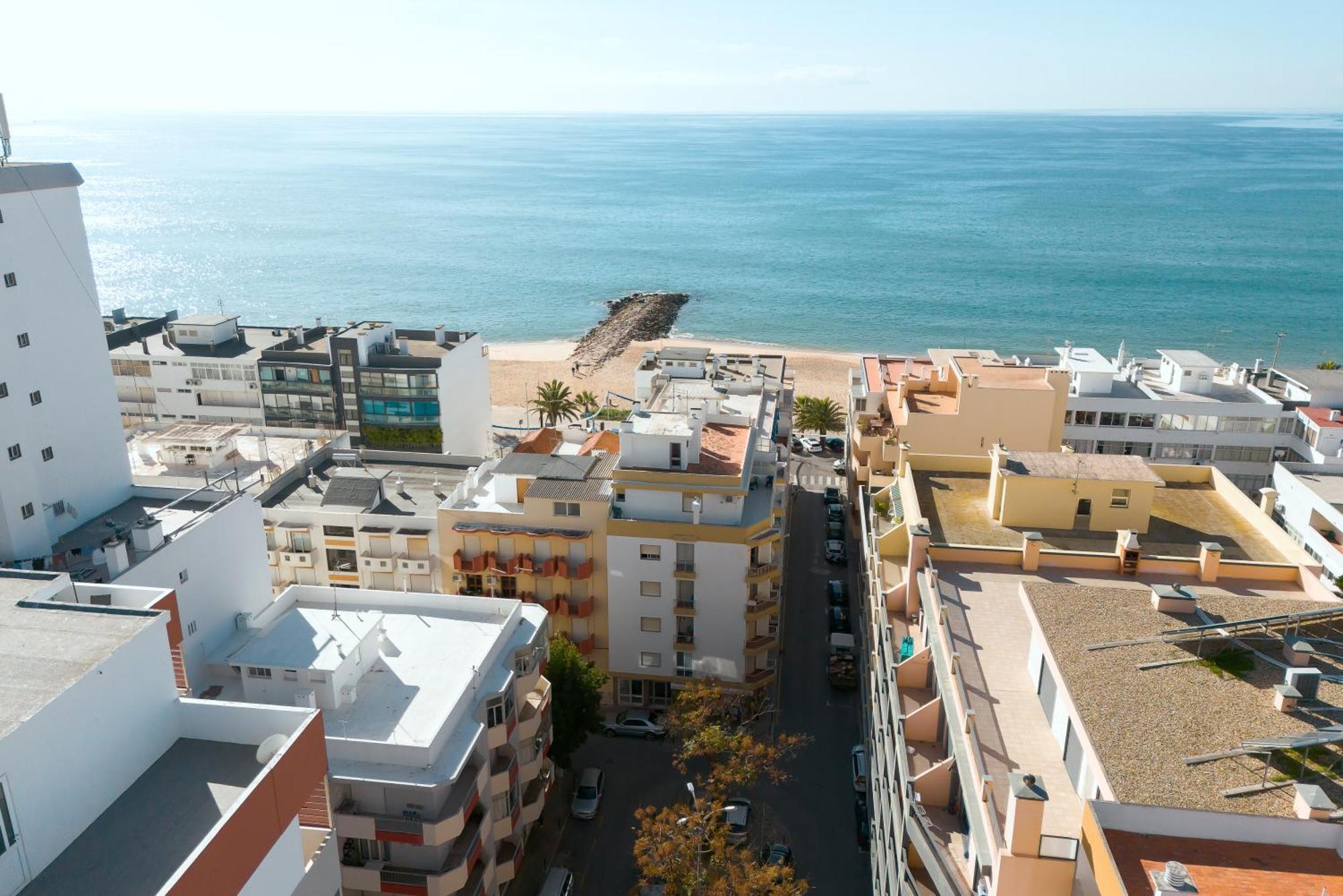 Jaune - 50 Meters To The Beach - Quarteira Exterior foto
